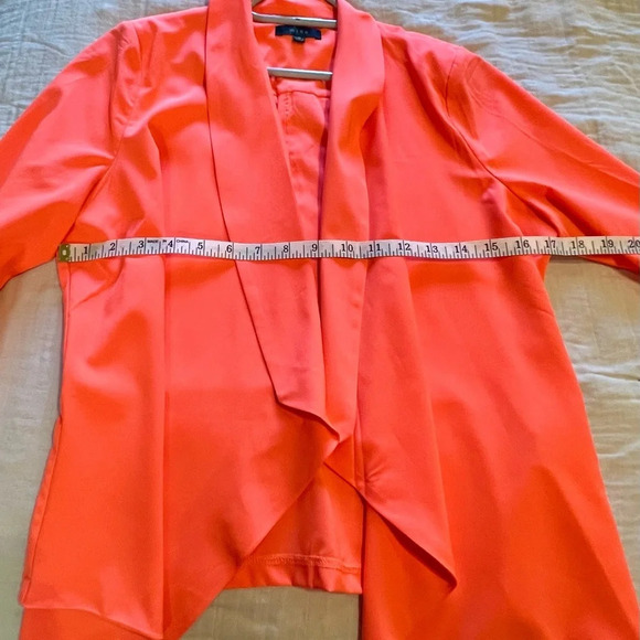 Mine  Lightweight Jacket - Size Medium - Picture 5 of 6